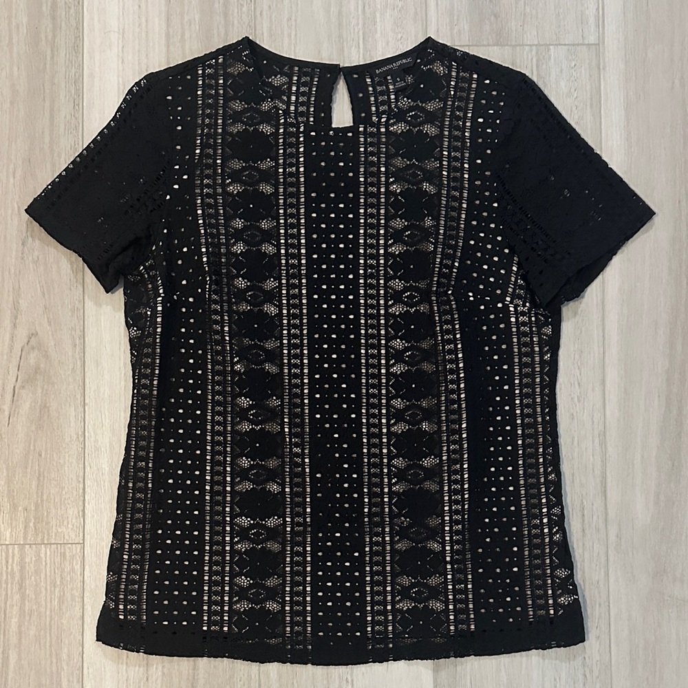 Women’s Banana Republic Black Overlay Lace Top